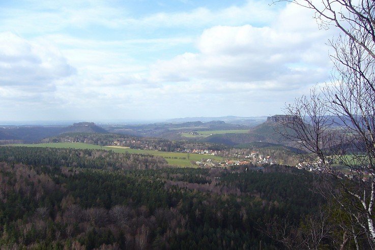 Immobilienmarkt Vulkaneifel 2025 analysieren Landkreis Vulkaneifel Luftaufnahme zeigt regionale Marktchancen für Immobilien Gerolstein und Umgebung